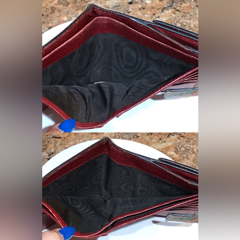 GUCCI GG Supreme Tian Bird Bifold Wallet 😍🔥 - Picture 10 of 17